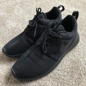 women’s nike shoes